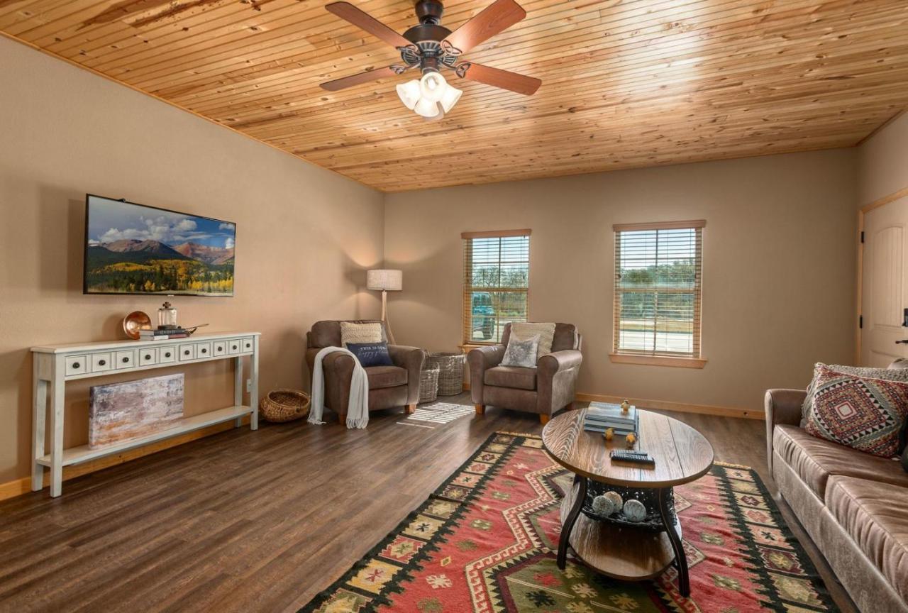 Old Mill Resort 新布朗费尔斯 外观 照片