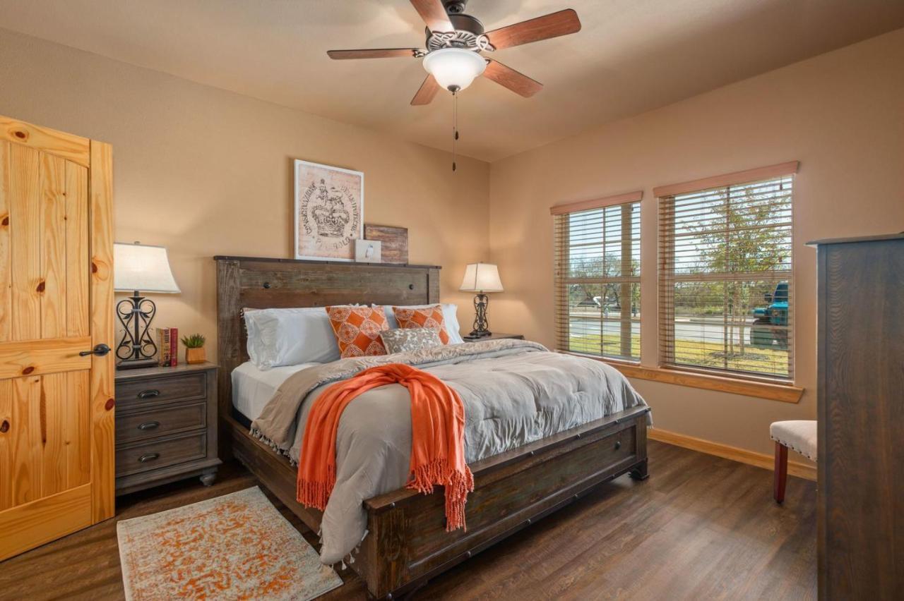 Old Mill Resort 新布朗费尔斯 外观 照片